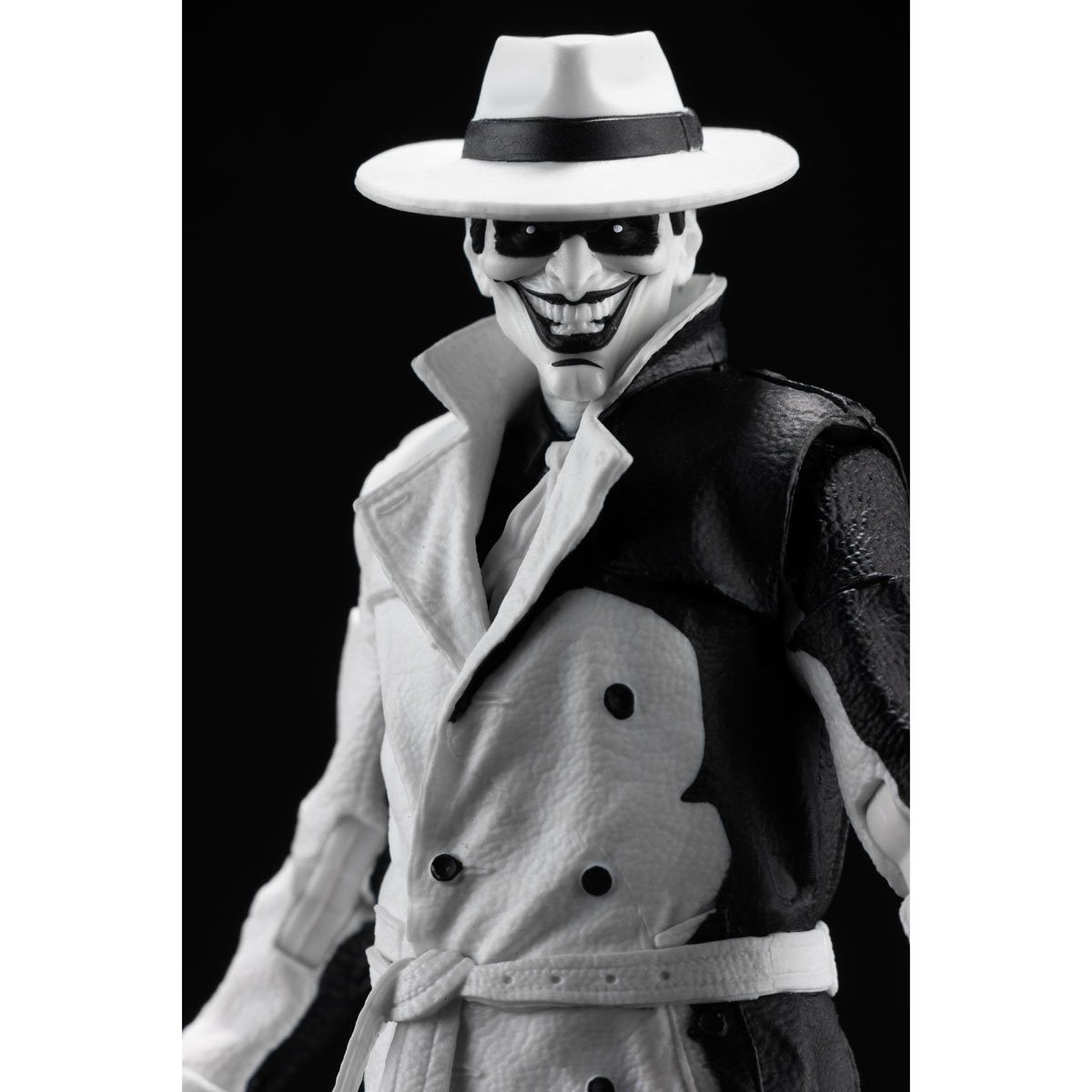 McFarlane Toy's The Joker Comedian Sketch Edition Gold Label 7-Inch Scale Action Figure - Entertainment Earth Exclusive